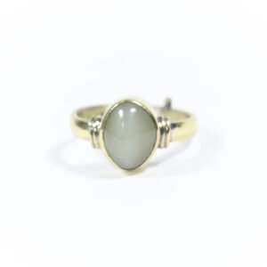 natural cat's eye (lehsonia) ring (5+ ratti)